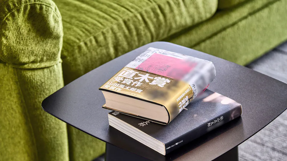 IN THE LIBRARY hotel and books TOKOROZAWA