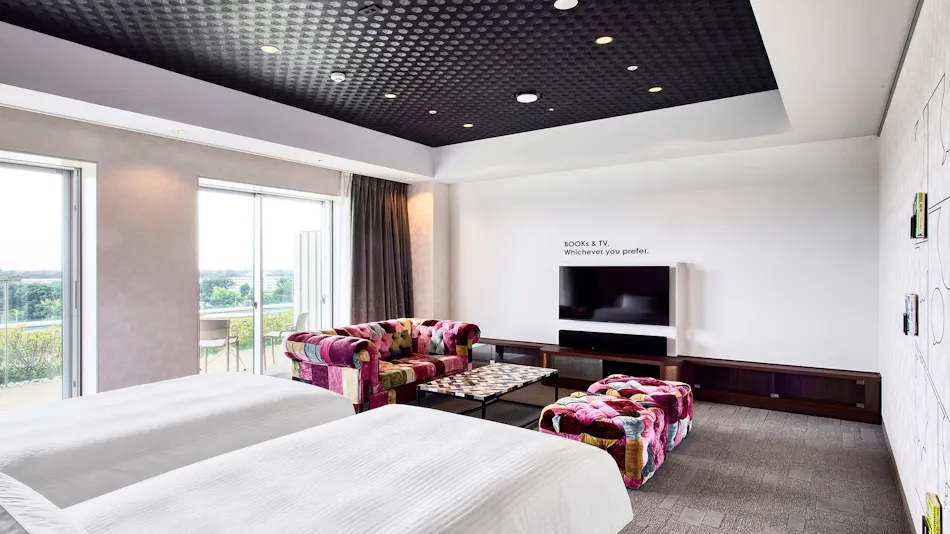 IN THE LIBRARY hotel and books TOKOROZAWA