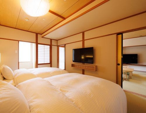和室レイクビュースイート