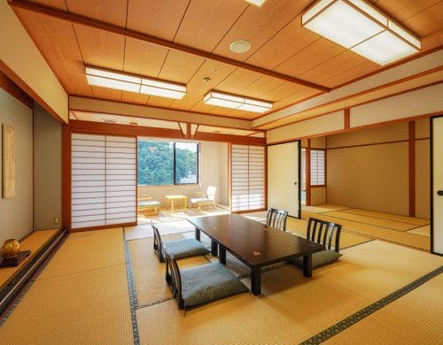 和室20畳宍道湖・温泉街側