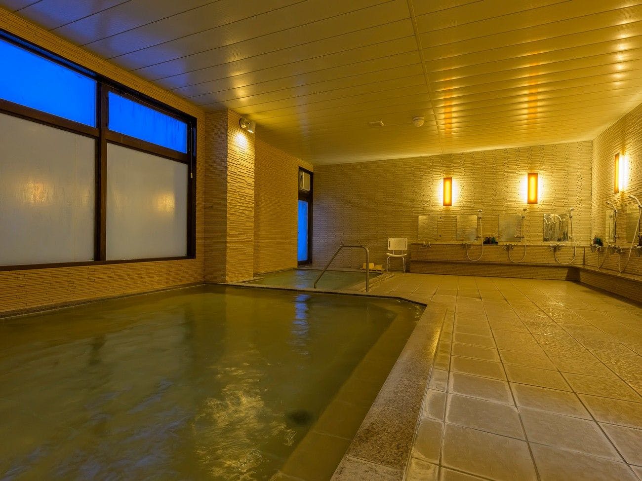 【ห้องอาบน้ำสาธารณะสำหรับผู้หญิง】