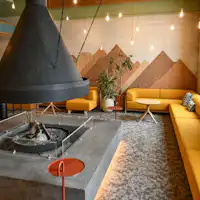 【เลานจ์】