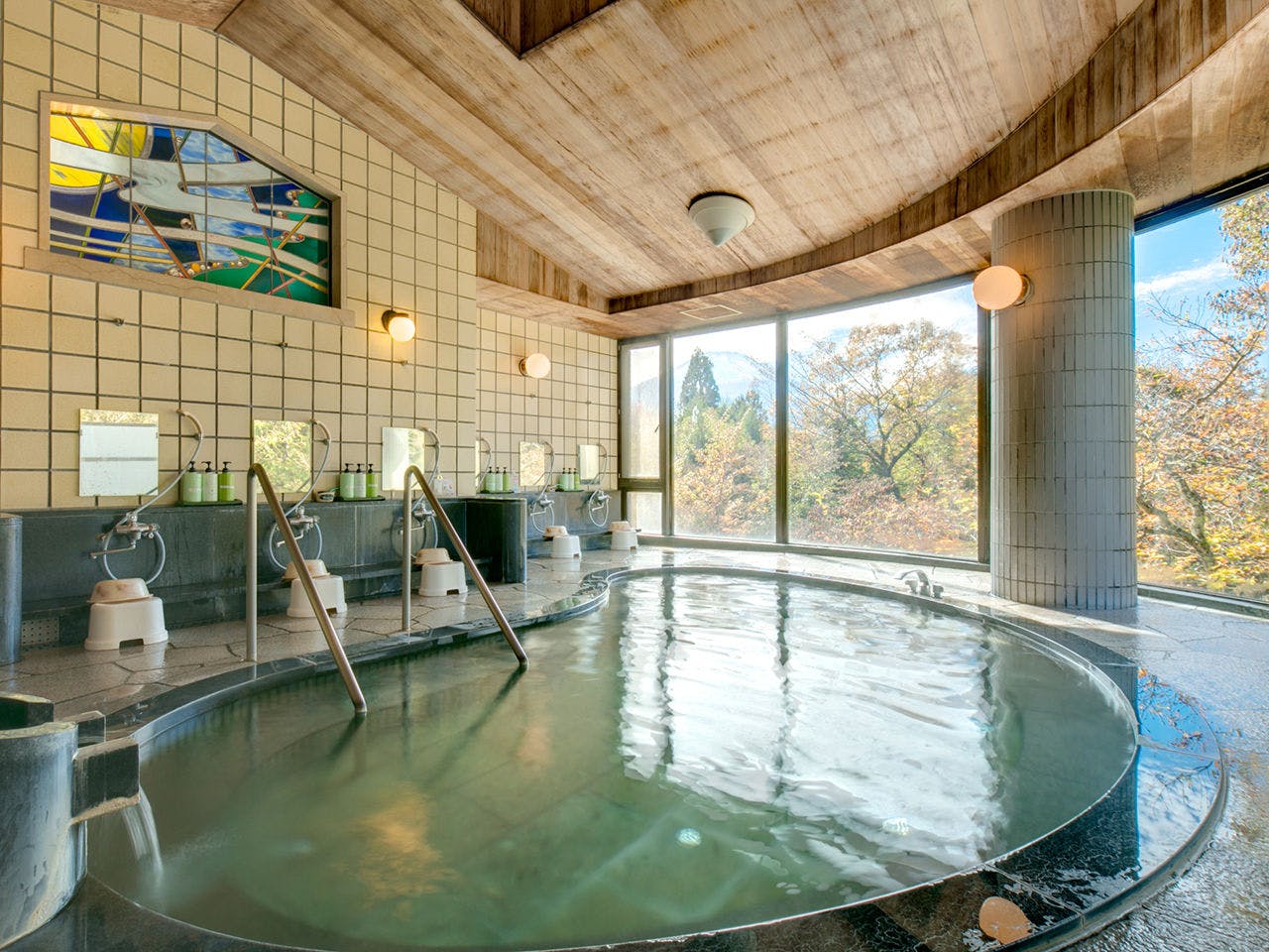 ห้องอาบน้ำสาธารณะ