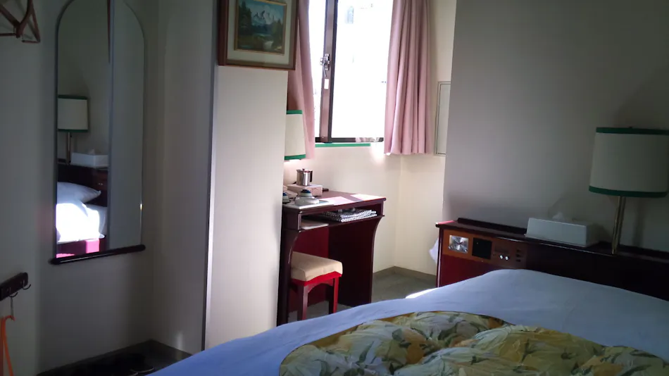 Green Hill Hotel
