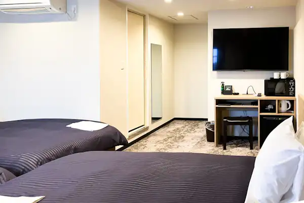 Kami menyediakan 3 tempat tidur.