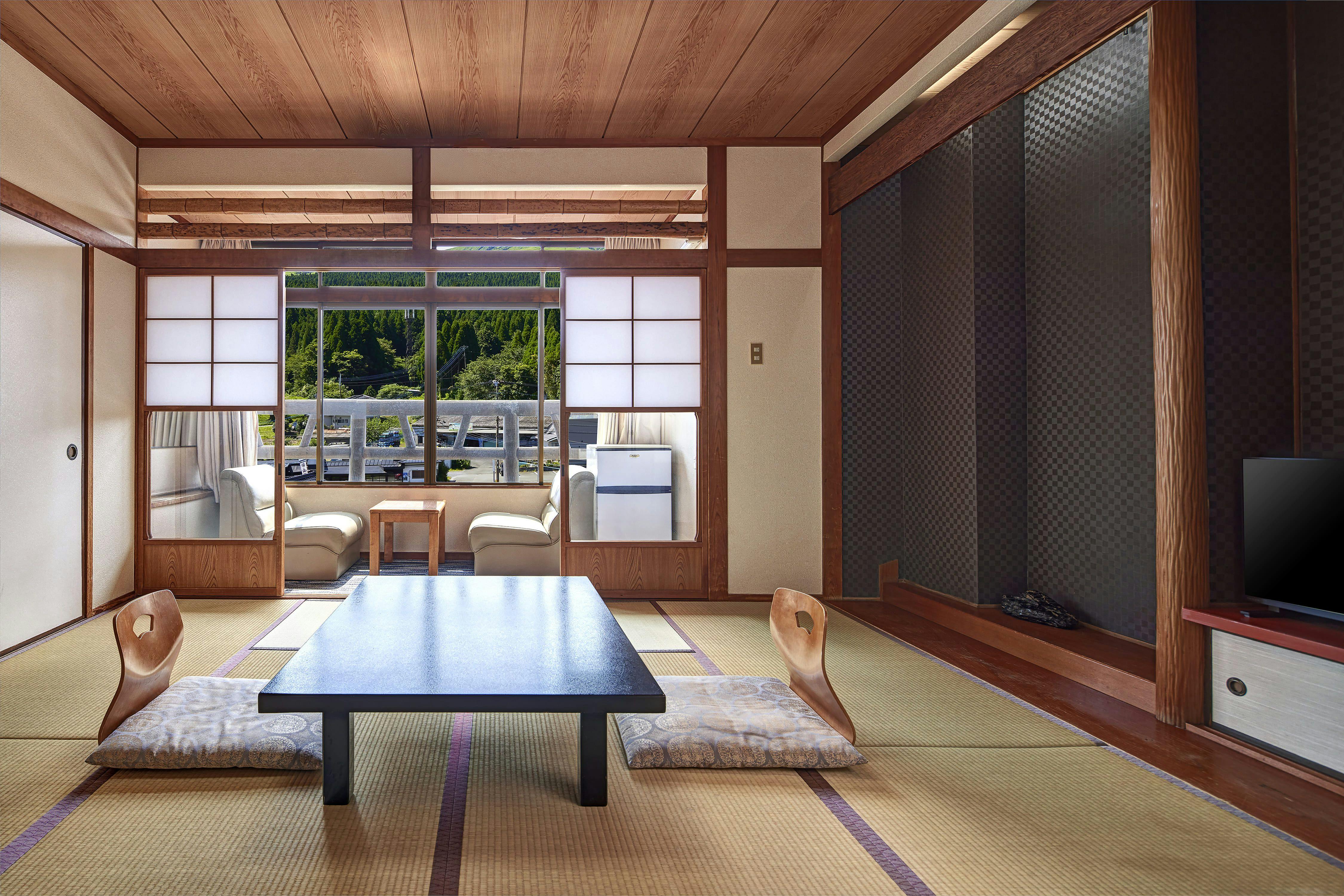 อาคารหลัก ห้องสไตล์ญี่ปุ่น ขนาด 14 เสื่อทาทามิ