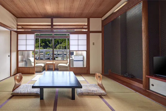 อาคารหลัก ห้องสไตล์ญี่ปุ่น ขนาด 14 เสื่อทาทามิ