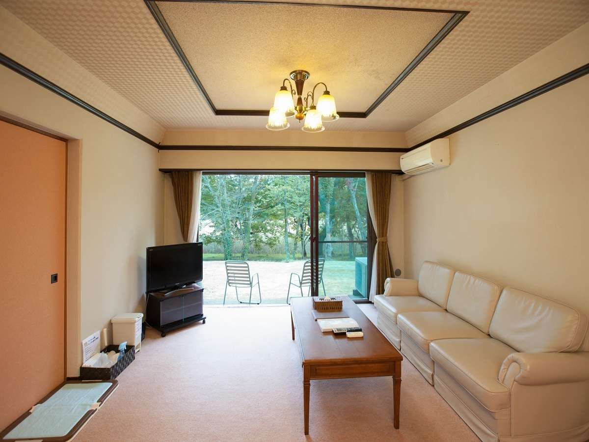 Izu Ippeki Lake Lakeside Terrace