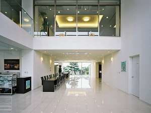 Creta Hall: โถงทางเข้า