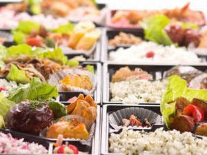 ข้าวกล่องของ 'sana awaji' ที่ได้รับความนิยมในท้องถิ่น