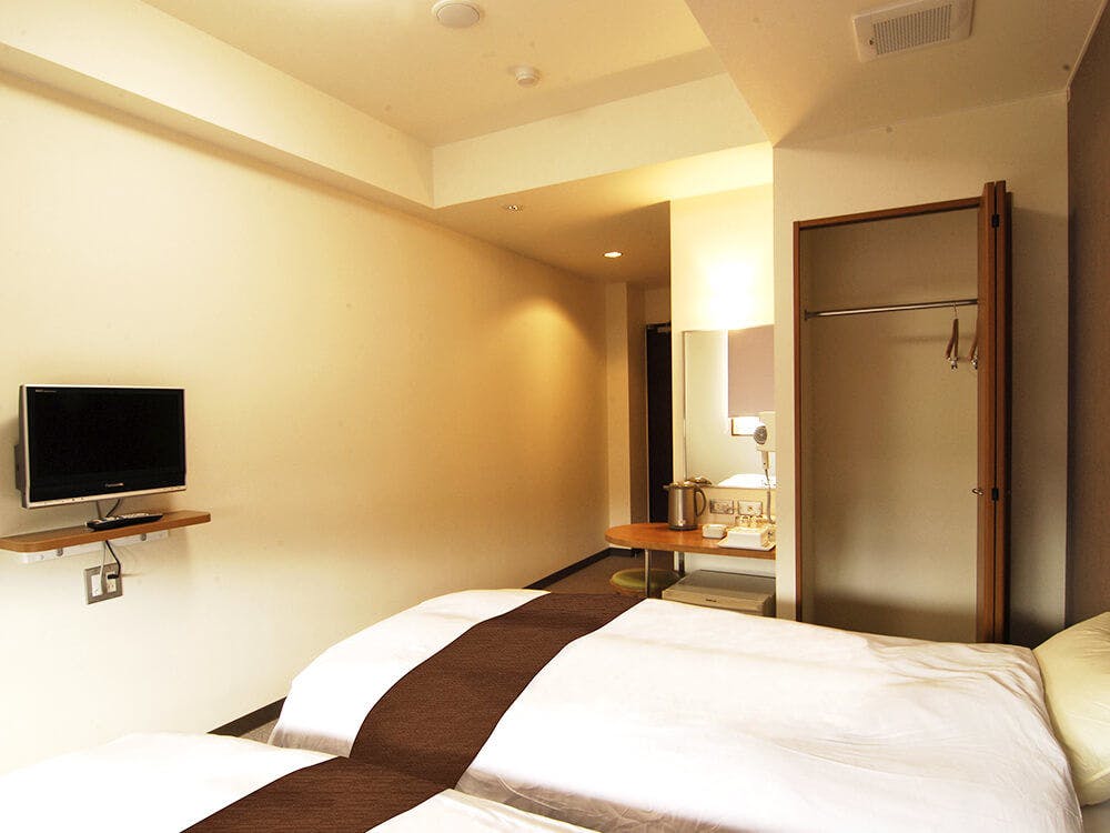 Kamar Twin Gaya Barat