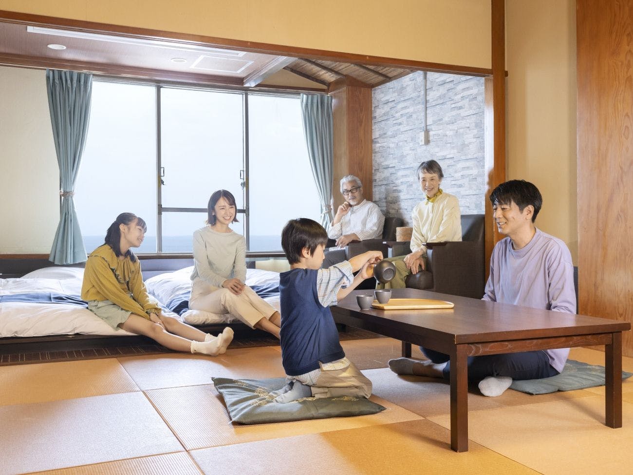 ห้องพักสแตนดาร์ดแบบญี่ปุ่นและตะวันตก เตียงคู่ *ตัวอย่างห้องพัก