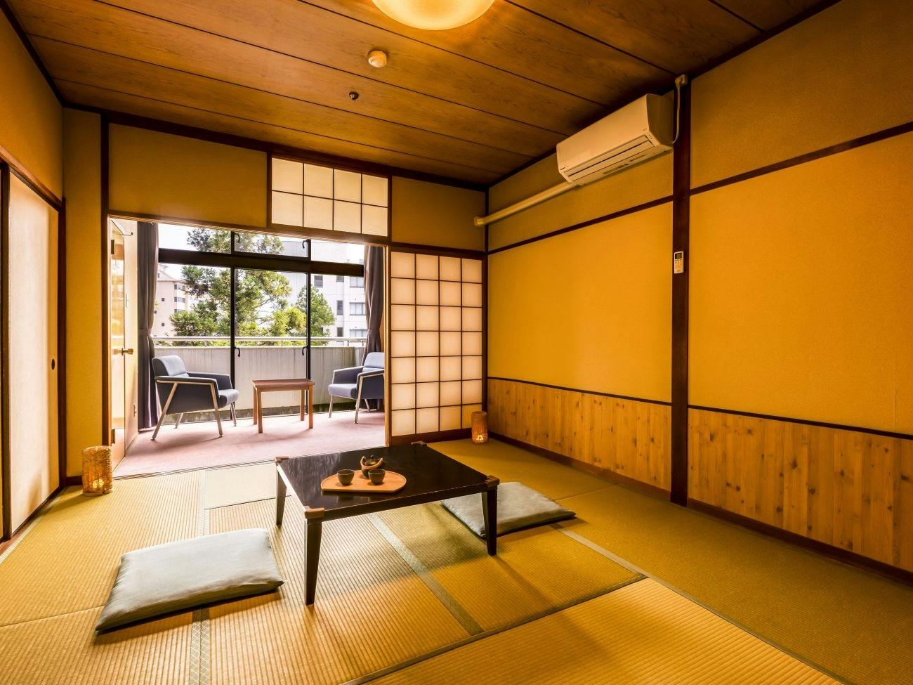Ooedo Onsen Monogatari Awazu Grand Hotel