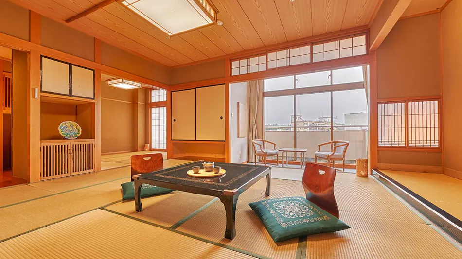 Ooedo Onsen Monogatari Awazu Grand Hotel