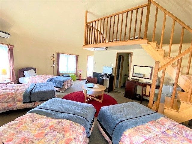 ห้องพัก - ประเภท 4 เตียงพร้อมชั้นลอย