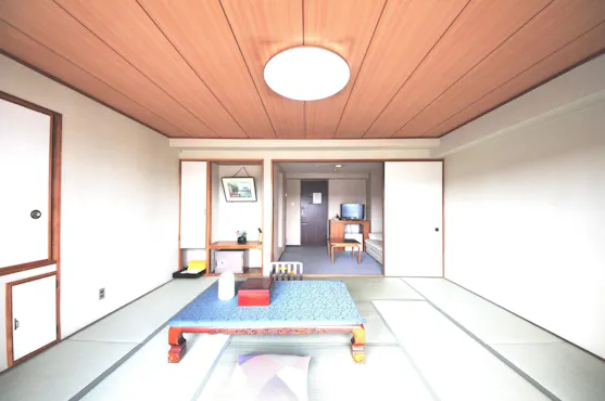 ห้องสไตล์ญี่ปุ่นขนาด 12 เสื่อทาทามิ