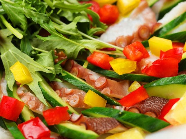 คาร์ปาชโช่ปลาหมึกยักษ์