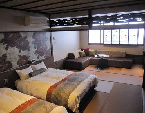 洋室　ベット2台