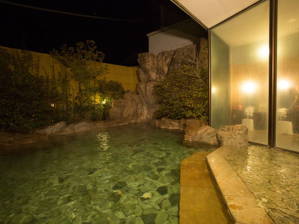 Atami New Fujiya Hotel