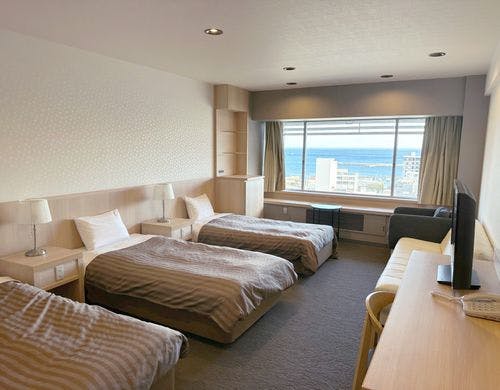 【本館・オーシャンビュー】ハイフロア洋室