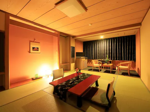 Kamar gaya Jepang 10 tatami