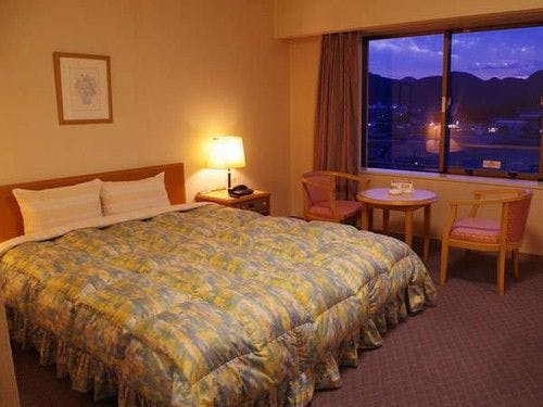 Nishiwaki Royal Hotel