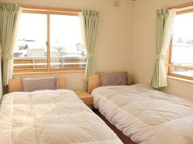 志賀高原山麓・信州中野　小さな旅の宿　ゲストハウスかのか