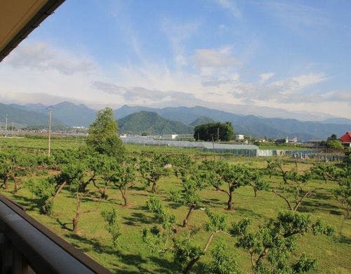 浴室（共用）は館内に２ヵ所あります。