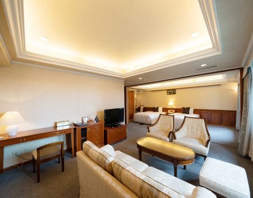 デラックスツイン