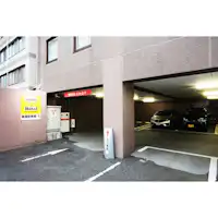 ที่จอดรถโรงแรม