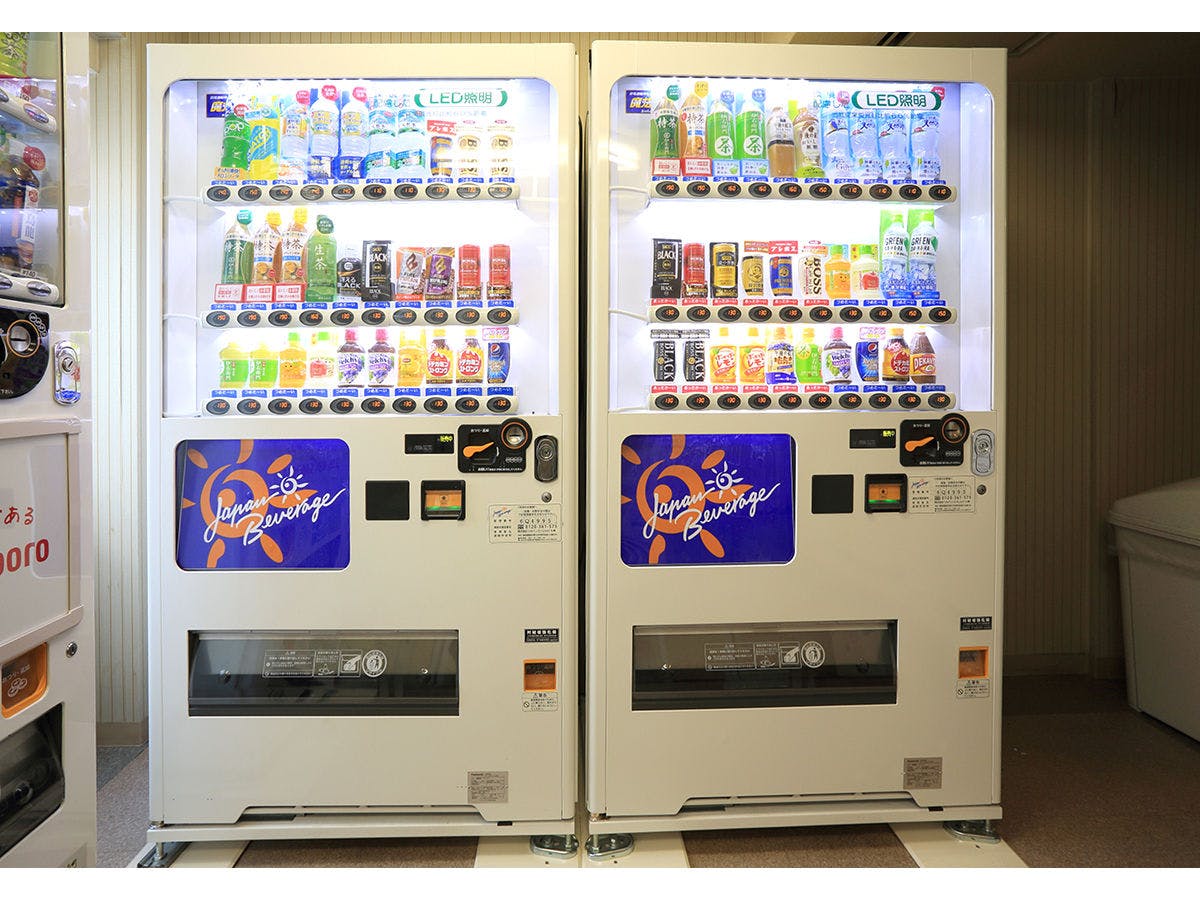 Mesin layan diri tingkat 5 (Minuman ringan)