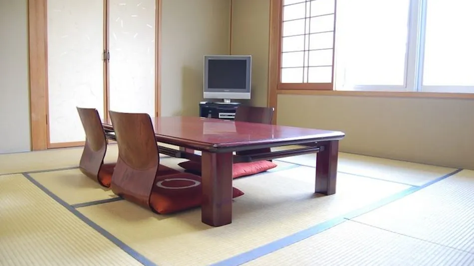 Hotel Route-Inn Ueda - Route 18 -