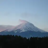 ในวันที่อากาศแจ่มใส คุณสามารถมองเห็นภูเขาไฟฟูจิจากห้องพักได้