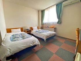 甲府昭和温泉ビジネスホテル