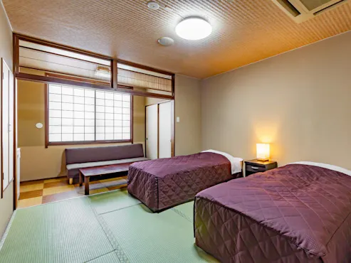 อาคารตะวันออก ห้องพักแบบญี่ปุ่นเตียงคู่