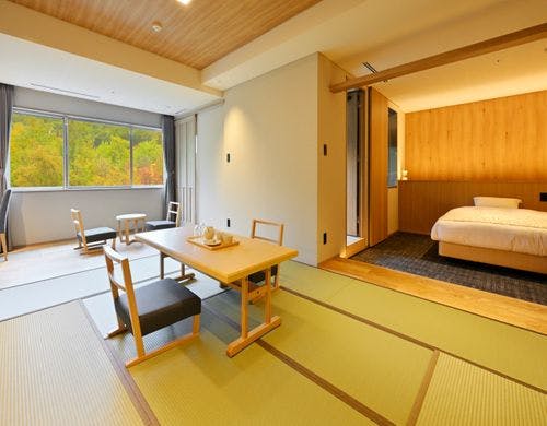 新緑や紅葉など季節折々の風景が楽しめる