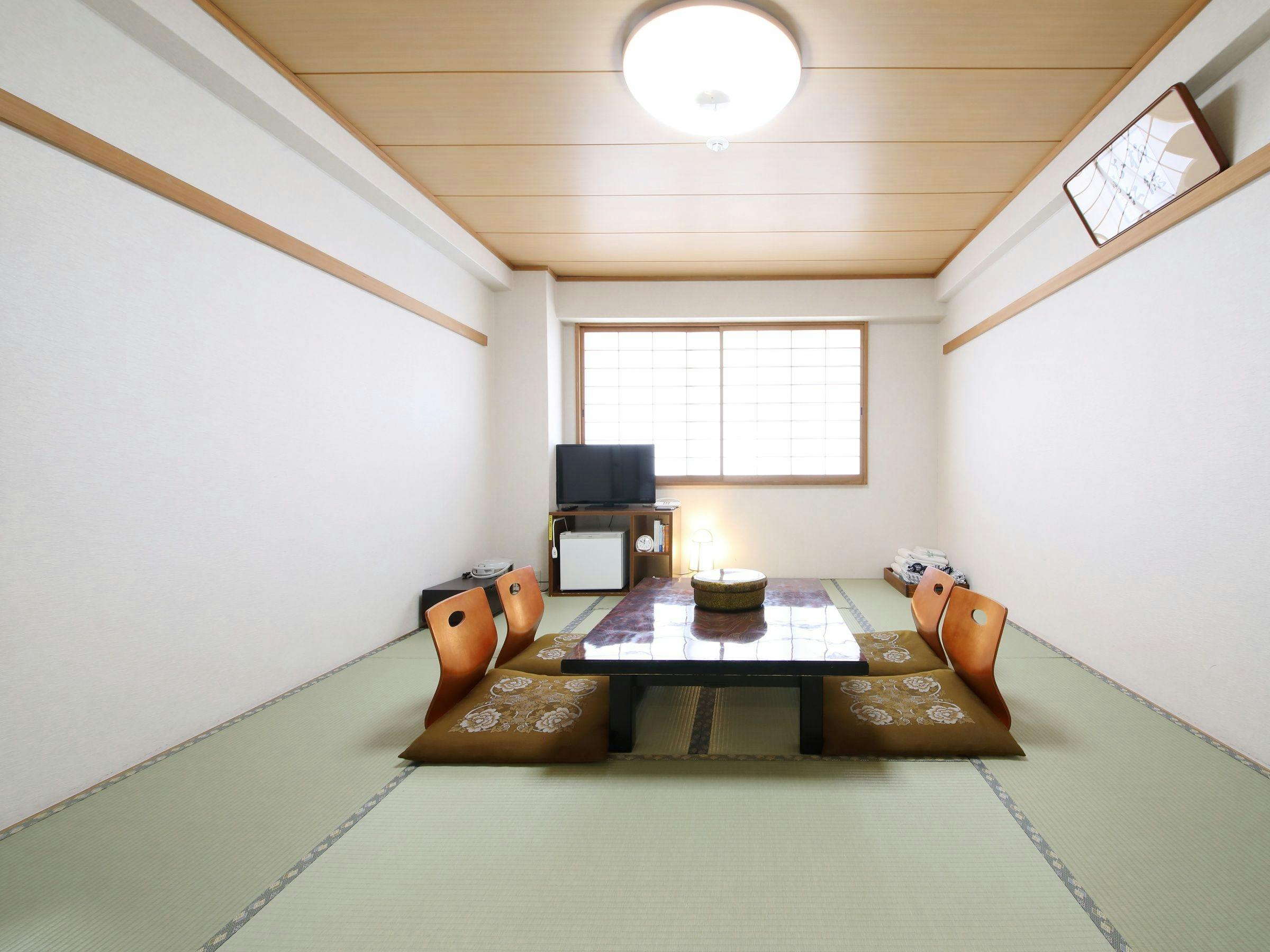 Temple Hotel Hanazono Kaikan