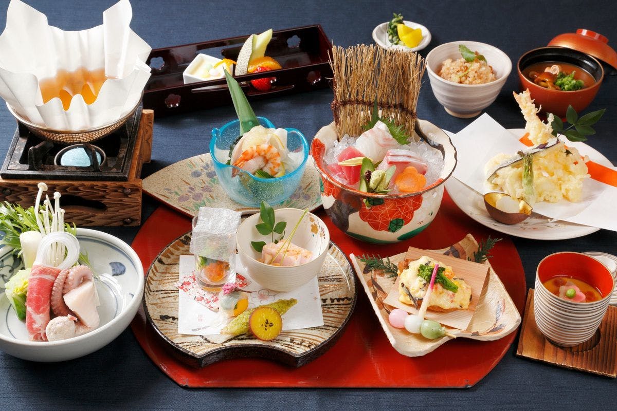 Jamuan warna bermusim *Tertakluk kepada perubahan mengikut musim