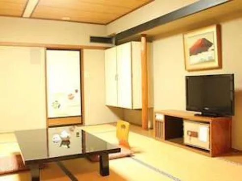 Kamar bergaya Jepang di gedung utama