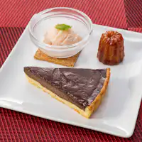 Makan Malam Hidangan Penutup