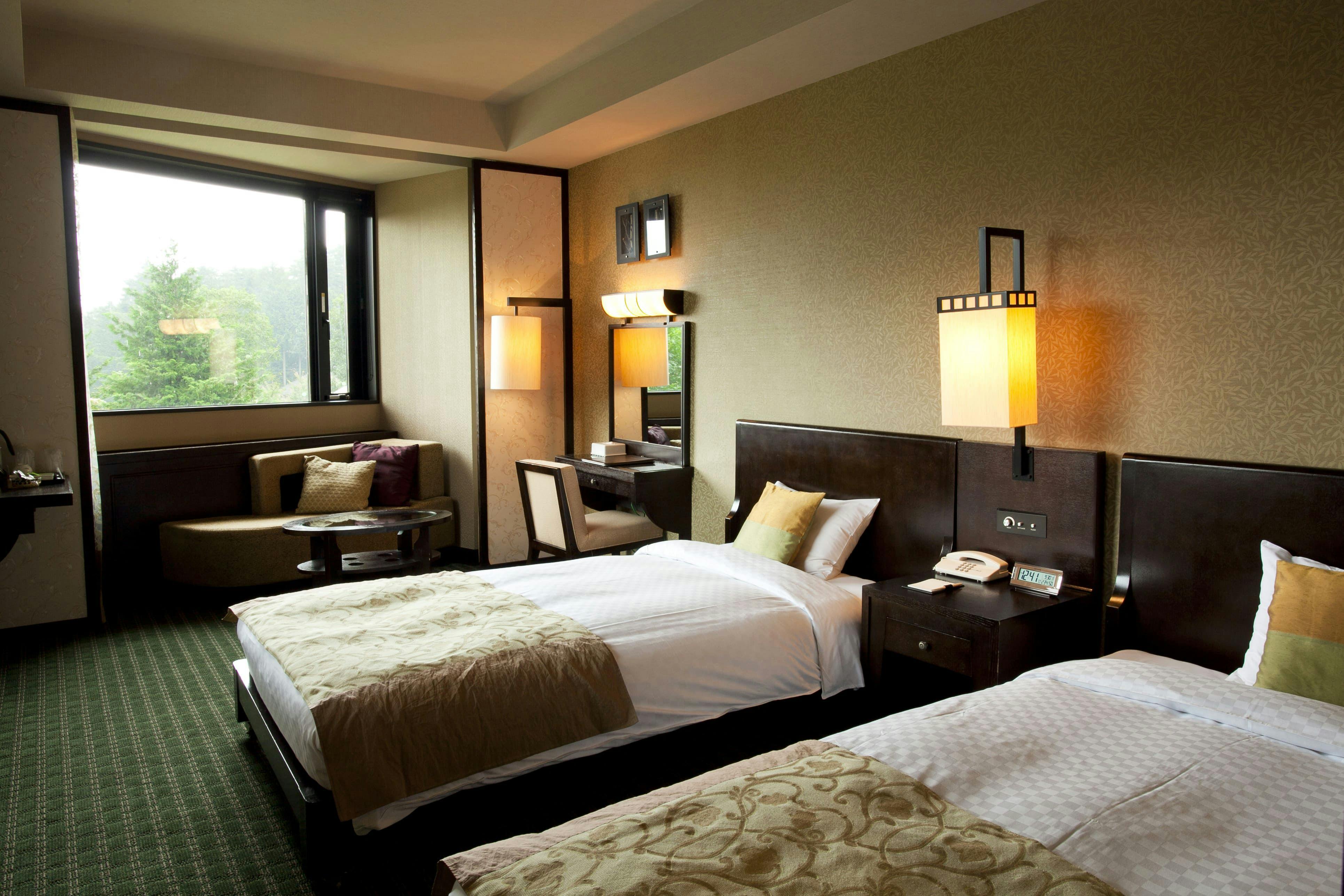 Komagane Kogen Resort Links