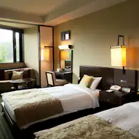 คอร์เนอร์ทวิน