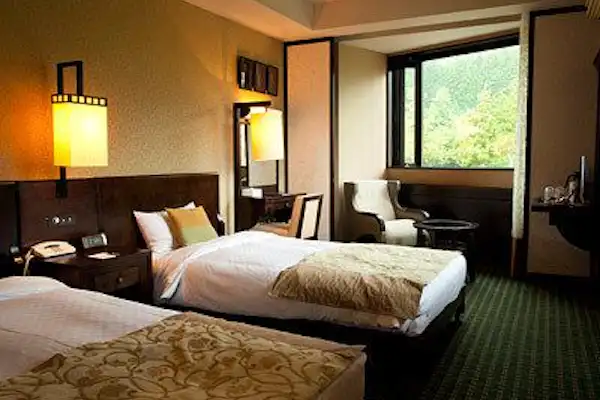 สแตนดาร์ดทวิน