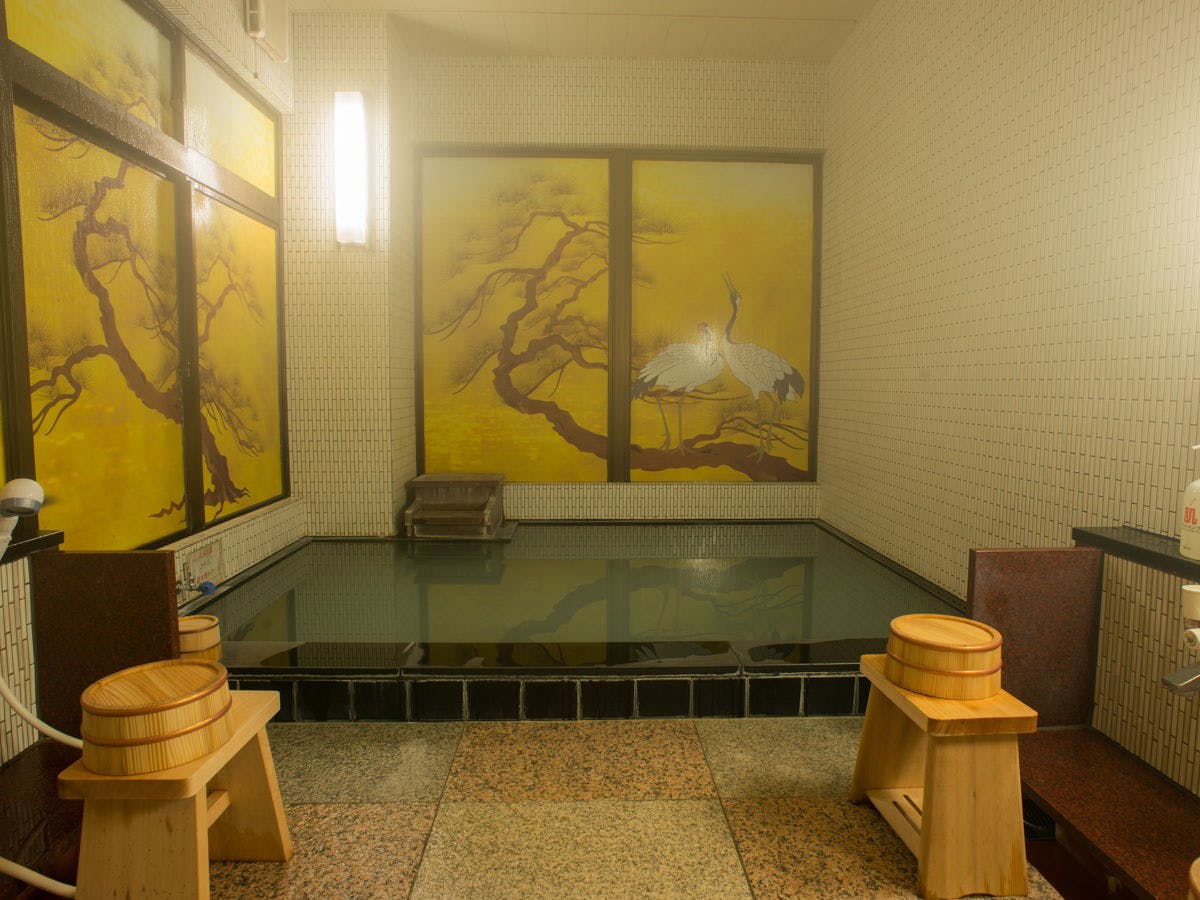 You can enjoy one of the few Onsens in Oarai.