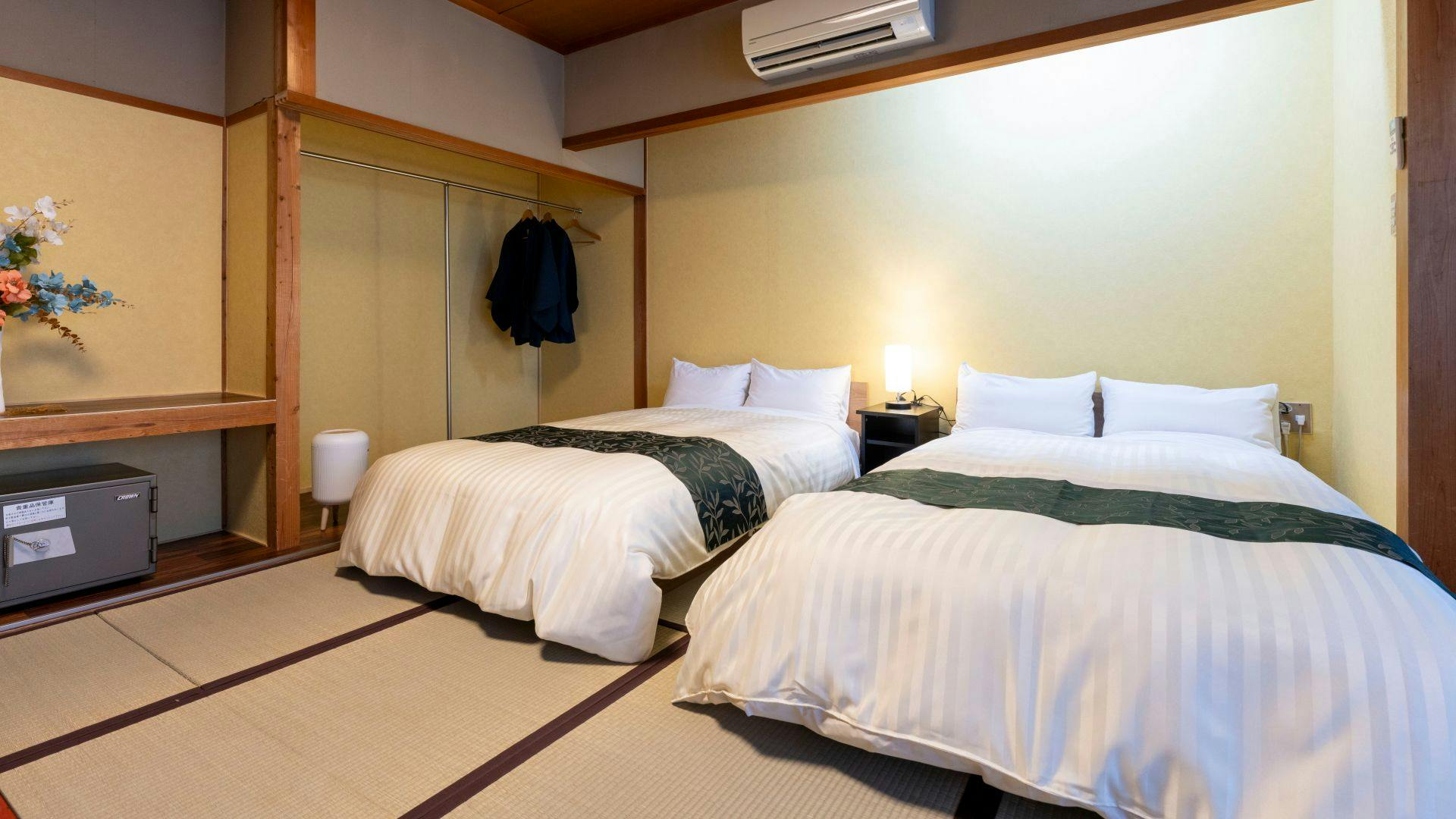 ห้องพักเตียงคู่สไตล์ญี่ปุ่นโมเดิร์น