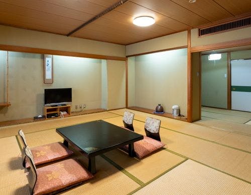 客室例【次の間付き】