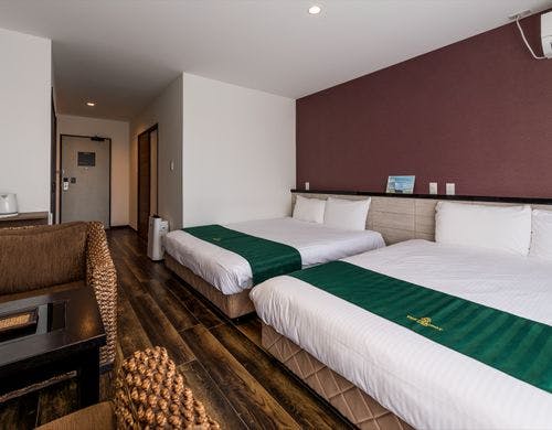 クイーンベッド２台のツインルーム