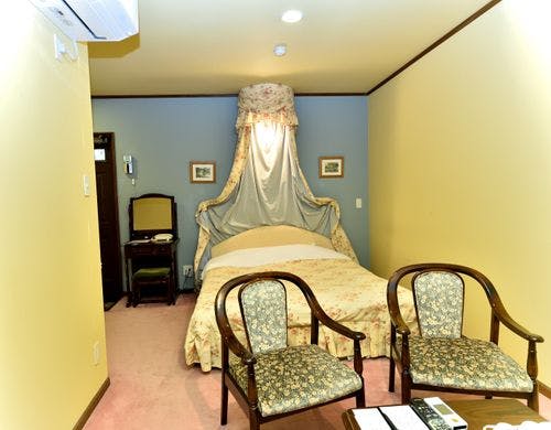 ダブル101号室-2