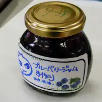 자신만의 손그림 디자인 라벨로 완성하세요.