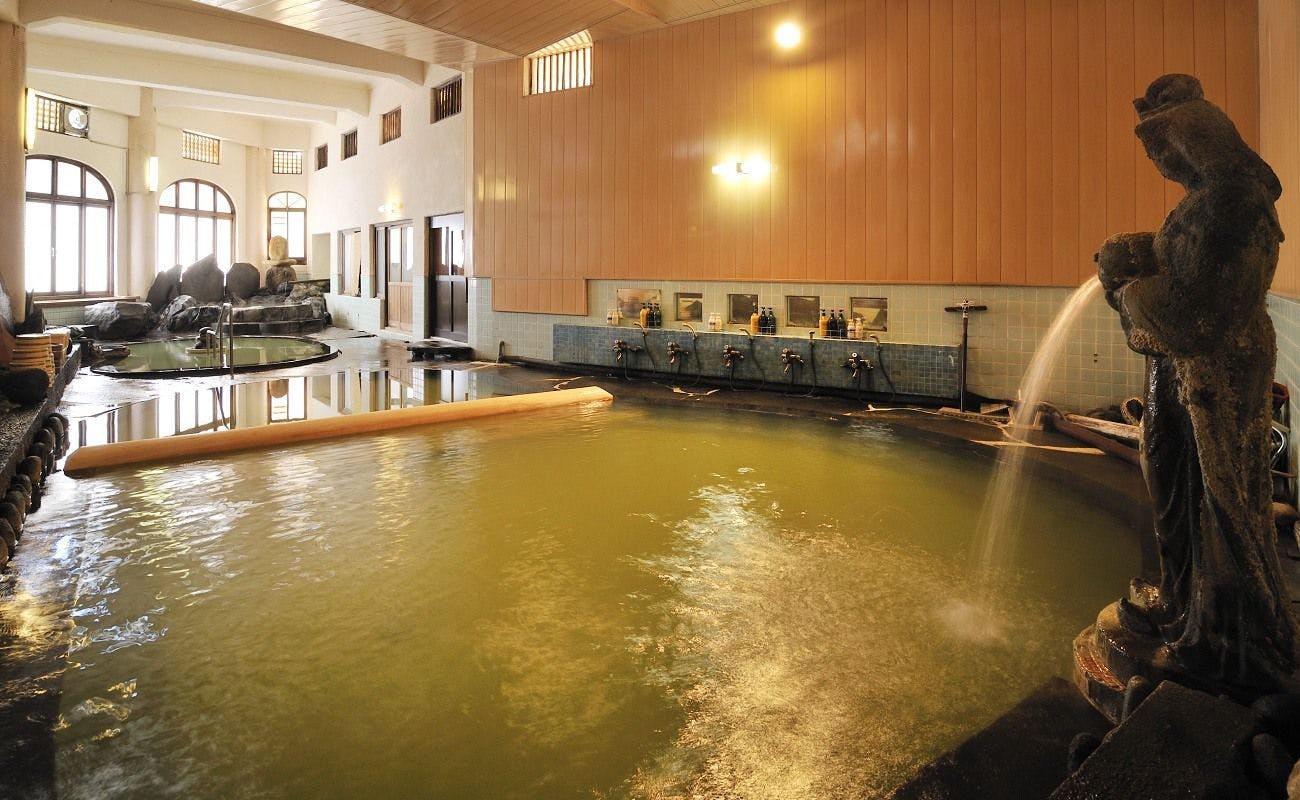 ห้องอาบน้ำพันคนของจักรพรรดินีโคเมียว